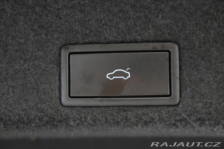 Volkswagen Passat 2,0 TDi 110kW DSG Highlin 2019