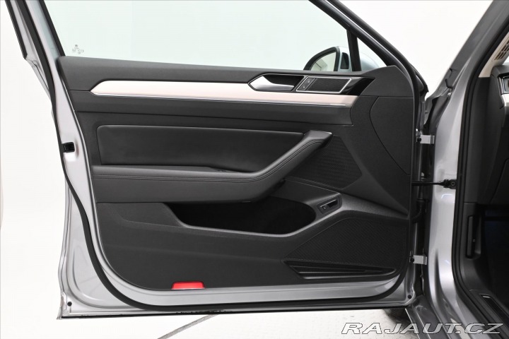 Volkswagen Passat 2,0 TDi 110kW DSG Highlin 2019