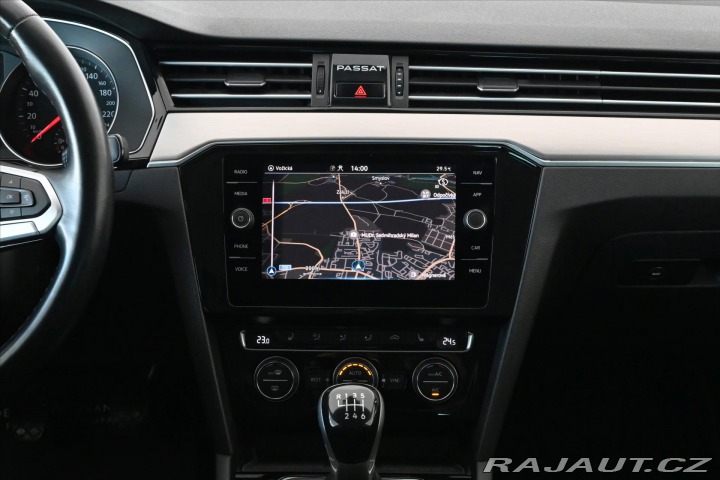 Volkswagen Passat 2,0 TDI 110kW Elegance LE 2020