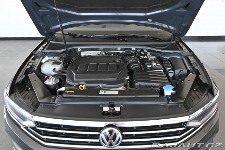 Volkswagen Passat 2,0 TDI 110 kW Elegance L 2020