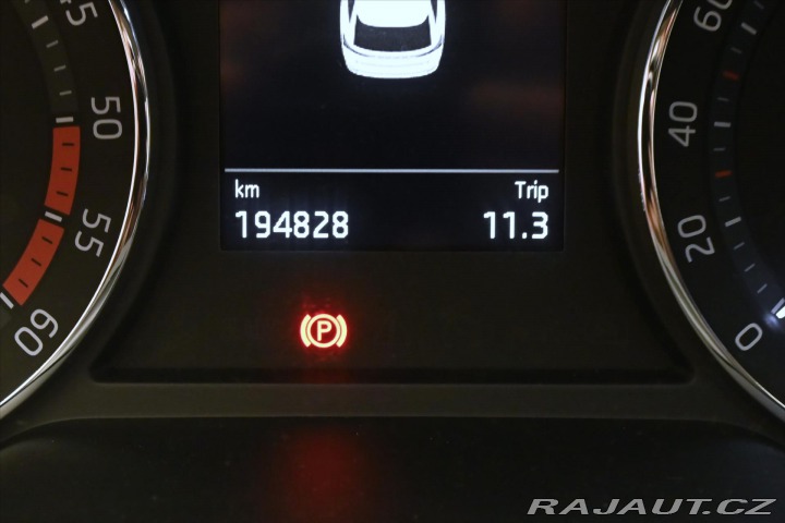 Škoda Octavia 2,0 TDi 110kW DSG Busines 2021