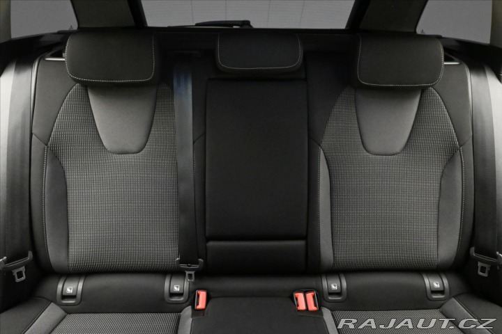 Škoda Octavia 2,0 TDi 110kW DSG Busines 2021