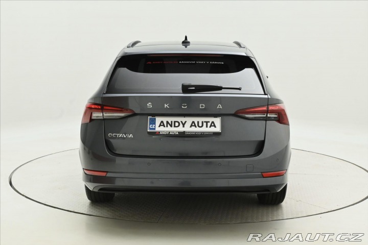 Škoda Octavia 2,0 TDI 110 kW DSG Busine 2021