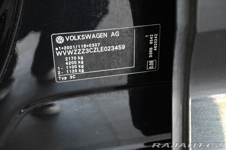 Volkswagen Passat 2,0 TDI 110 kW DSG ELEGAN 2020