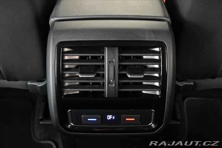 Volkswagen Passat 2,0 TDI 110 kW DSG ELEGAN 2020