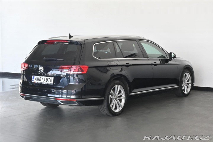 Volkswagen Passat 2,0 TDI 110 kW DSG ELEGAN 2020