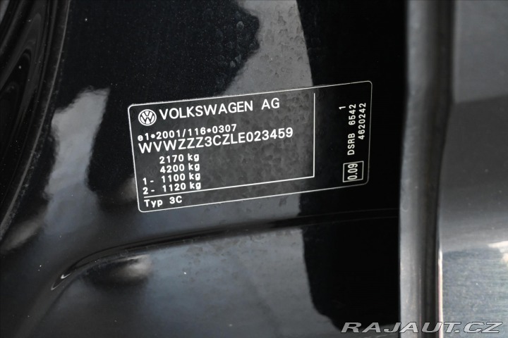 Volkswagen Passat 2,0 TDI 110 kW DSG ELEGAN 2020