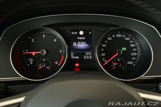 Volkswagen Passat 2,0 TDI 110 kW DSG ELEGAN 2020
