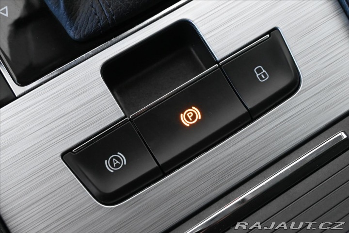 Škoda Superb 1,4 TSI iV 160kW DSG AMBI 2021