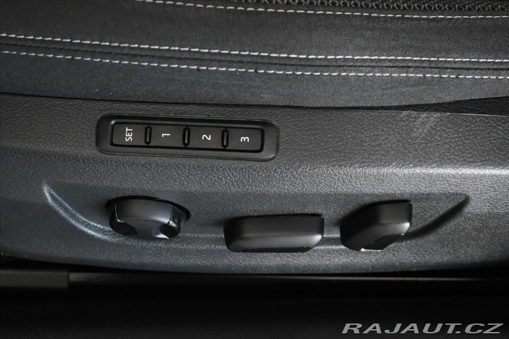 Škoda Superb 2,0 TDI 110 kW DSG Style 2022