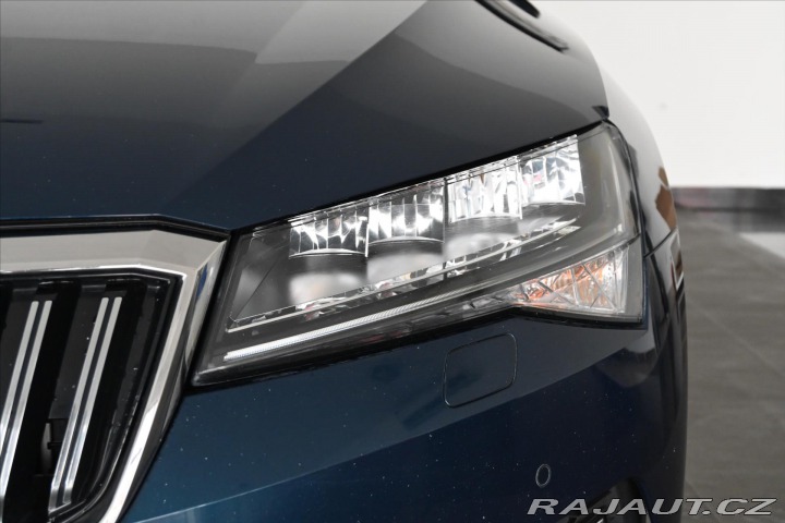 Škoda Superb 2,0 TDI 110 kW DSG Style 2021