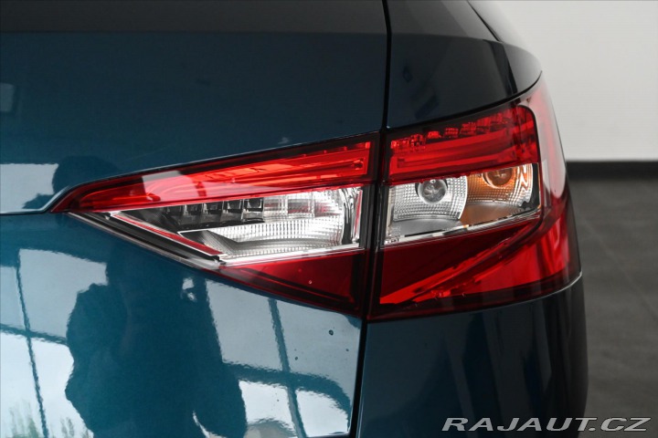 Škoda Superb 2,0 TDI 110 kW DSG Style 2021