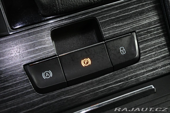 Škoda Superb 2,0 TDI 110 kW DSG STYLE 2022