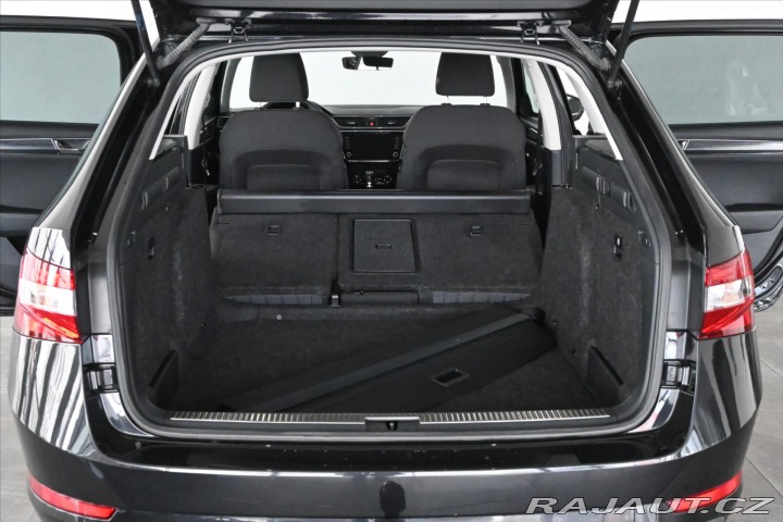 Škoda Superb 2,0 TDI 110 kW DSG STYLE 2022