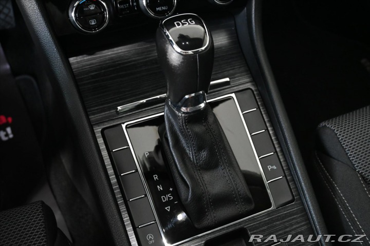 Škoda Superb 2,0 TDi 110kW DSG Style Z 2022