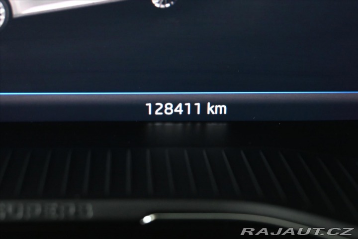 Škoda Superb 2,0 TDI 110 kW DSG STYLE 2021