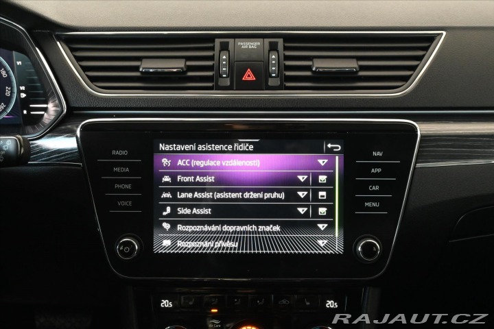 Škoda Superb 2,0 TDI 110kW*DSG*STYLE*Z 2023