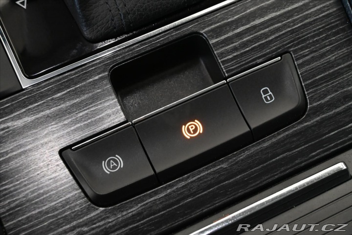 Škoda Superb 2,0 TDI 110kW*DSG*STYLE*Z 2023