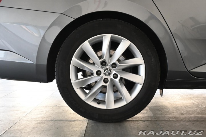 Škoda Superb 2,0 TDI 110kW*DSG*STYLE*Z 2023