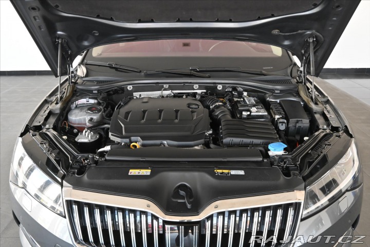 Škoda Superb 2,0 TDI 110kW*DSG*STYLE*Z 2023
