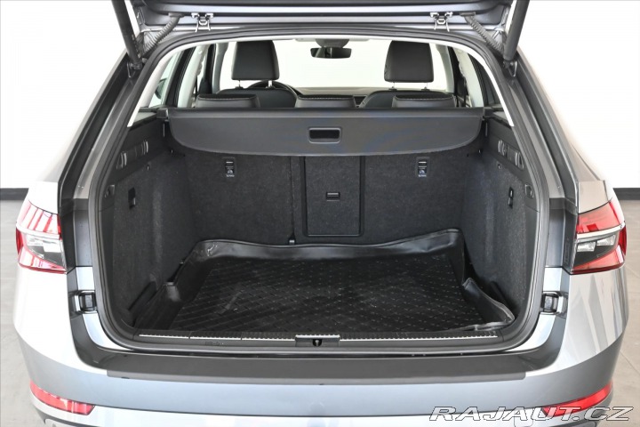 Škoda Superb 2,0 TDI 110kW*DSG*STYLE*Z 2023