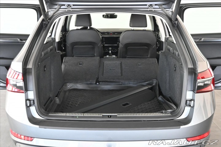 Škoda Superb 2,0 TDI 110kW*DSG*STYLE*Z 2023