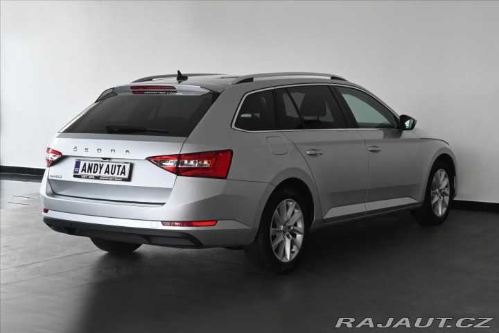 Škoda Superb 2,0 TDI 110 kW DSG Style 2023