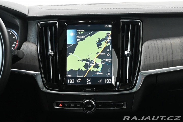 Volvo S90 2,0 B4 145 kW AT8 Inscrip 2021