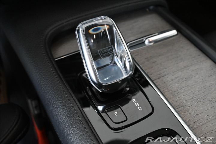 Volvo S90 2,0 B4 145 kW AT8 Inscrip 2021