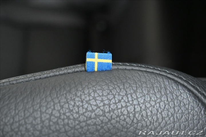 Volvo S90 2,0 B4 145 kW AT8 Inscrip 2021