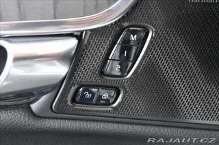 Volvo S90 2,0 B4 145 kW AT/8 INSCRI 2021