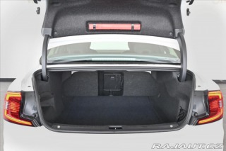 Volvo S90 2,0 B4 145 kW AT/8 INSCRI 2021