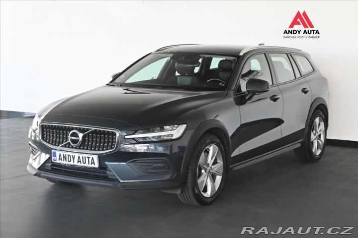 Volvo V60 2,0 D4 140kW 4x4 AT8 Cros 2019