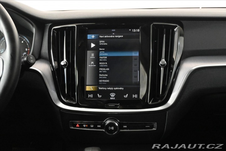 Volvo V60 2,0 B4 MHEV 145 kW AT8 Mo 2022