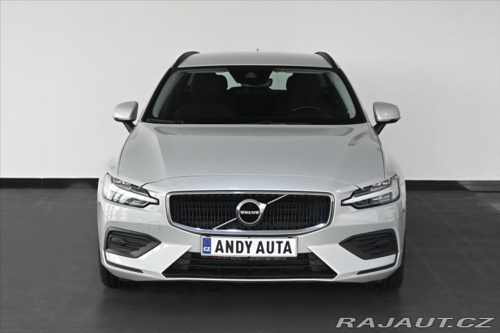 Volvo V60 2,0 B4 MHEV 145kW AT8*Mom 2022
