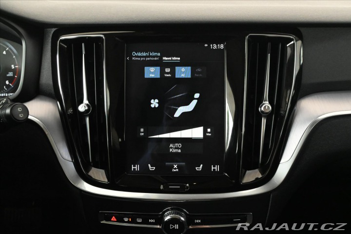 Volvo V60 2,0 B4 MHEV 145kW AT8*Mom 2022