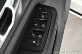 Volvo V60 2,0 B4 MHEV 145kW AT8*Mom 2022