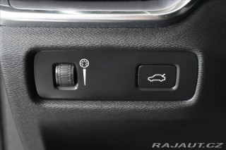 Volvo V60 2,0 B4 MHEV 145kW AT8*Mom 2022