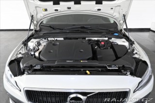 Volvo V60 2,0 B4 MHEV 145kW AT8*Mom 2022