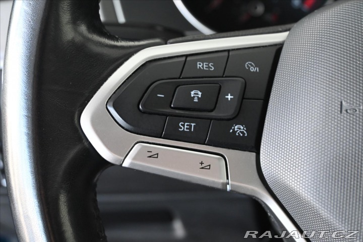 Volkswagen Passat 1,5 TSI 110 KW BUSINESS Z 2021