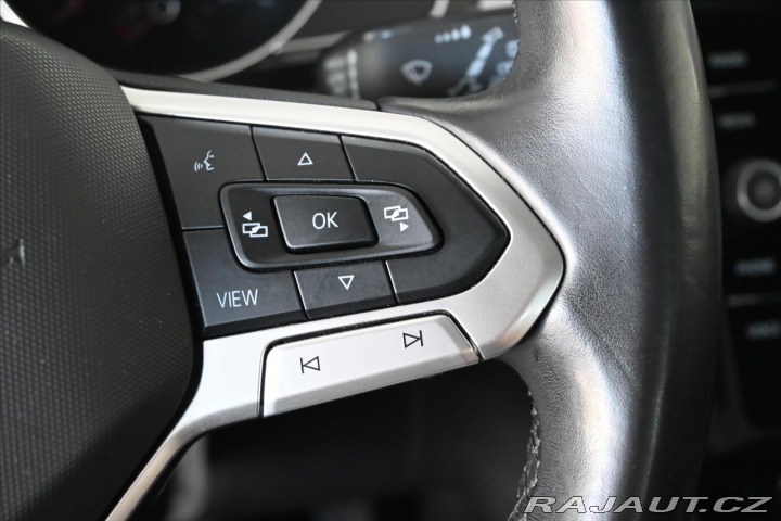 Volkswagen Passat 1,5 TSI 110 KW BUSINESS Z 2021