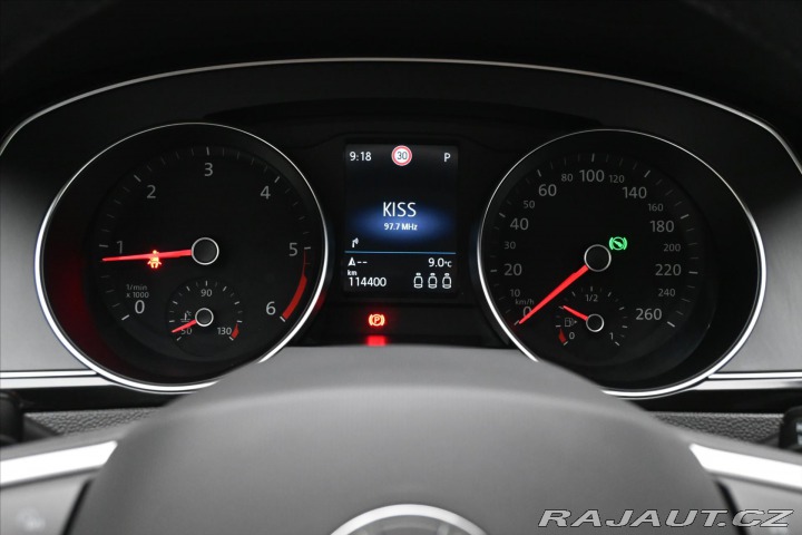 Volkswagen Passat 2,0 TDI 90kW Business DSG 2021