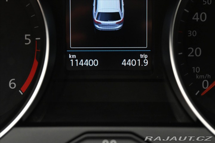 Volkswagen Passat 2,0 TDI 90kW Business DSG 2021