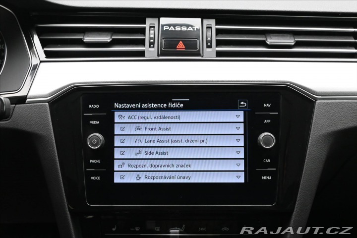 Volkswagen Passat 2,0 TDI 90kW Business DSG 2021