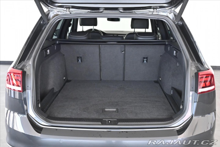 Volkswagen Passat 2,0 TDI 147 kW DSG ELEGAN 2020