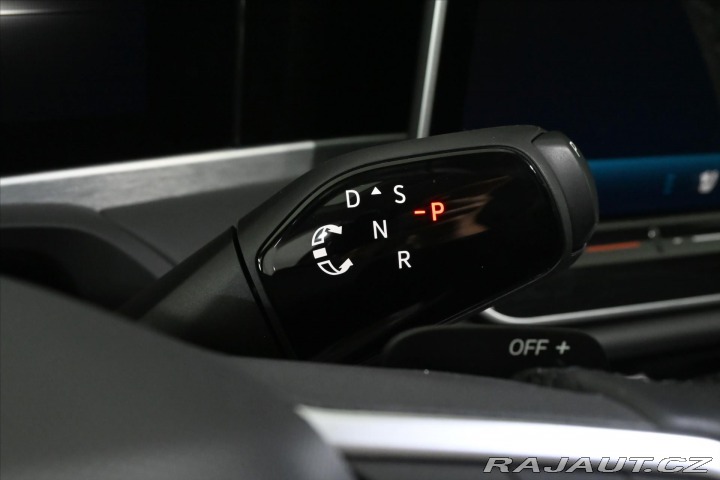 Volkswagen Passat 2,0 TDi 110 kW*DSG*ELEGAN 2024