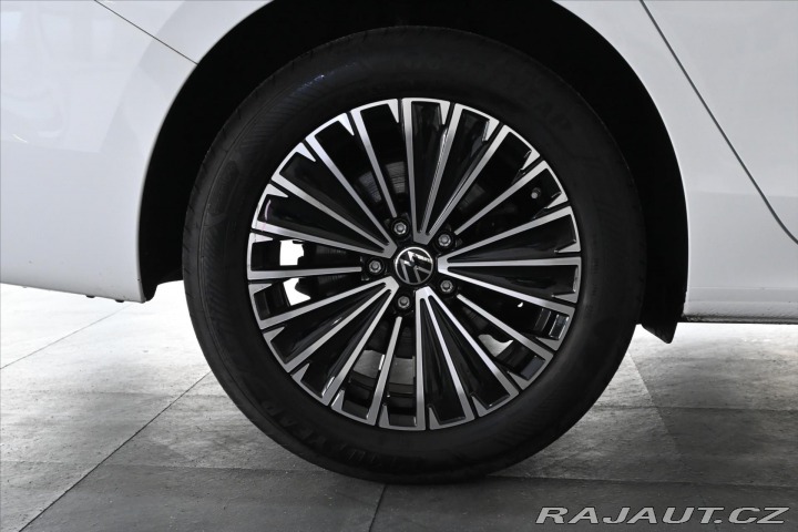 Volkswagen Passat 2,0 TDi 110 kW*DSG*ELEGAN 2024