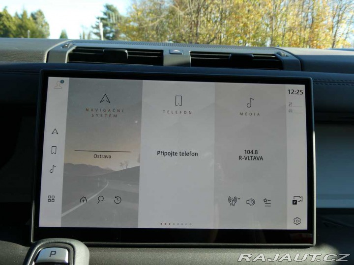 Land Rover Defender 110 3,0 S D200 2025