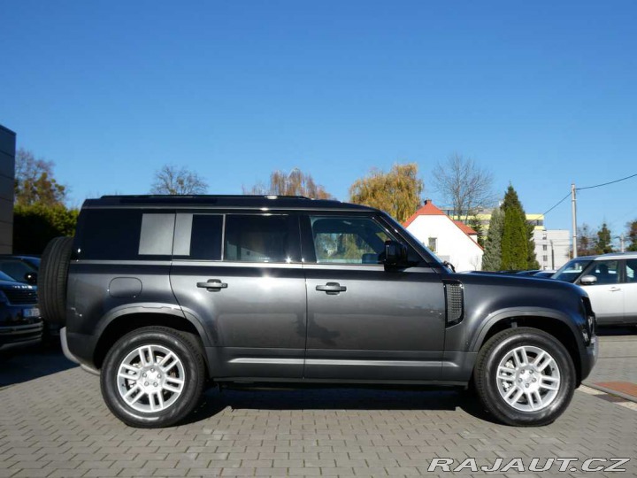 Land Rover Defender 110 3,0 S D200 2025