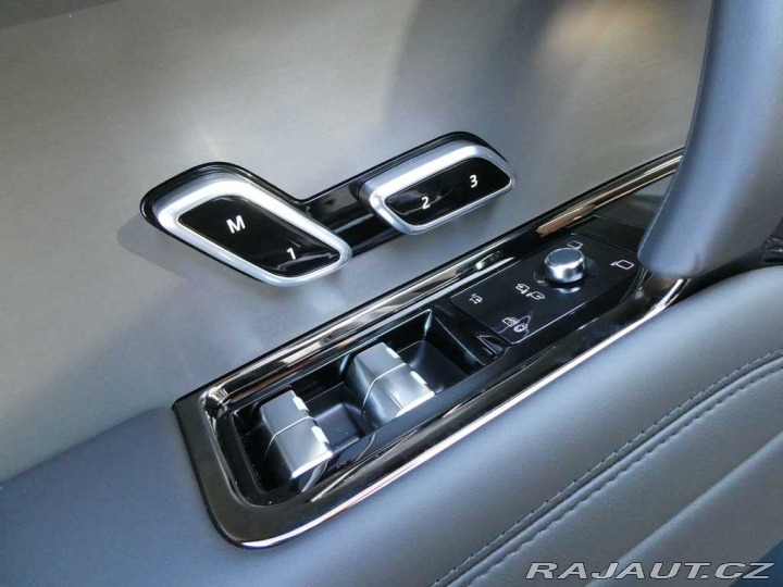 Land Rover Range Rover Sport Dynamic SE D300 2025